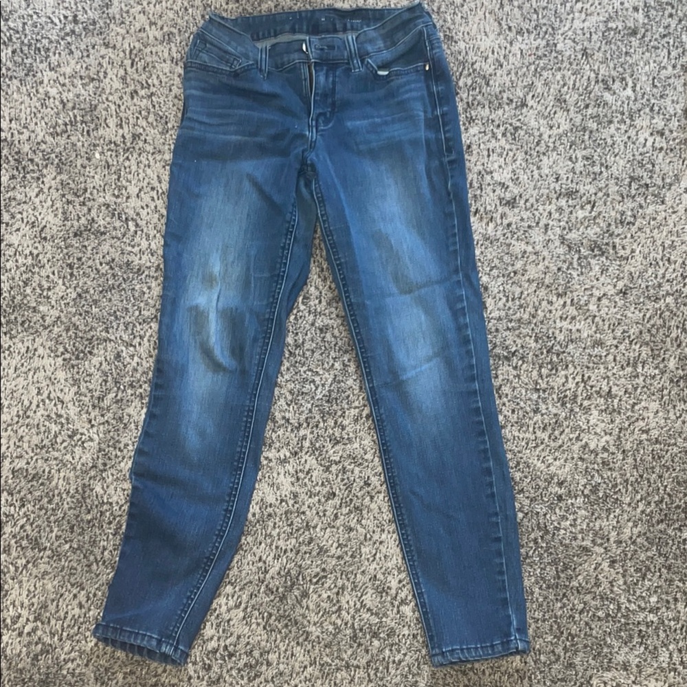 Blue Skinny Jeans with Full Length and Worn Look
